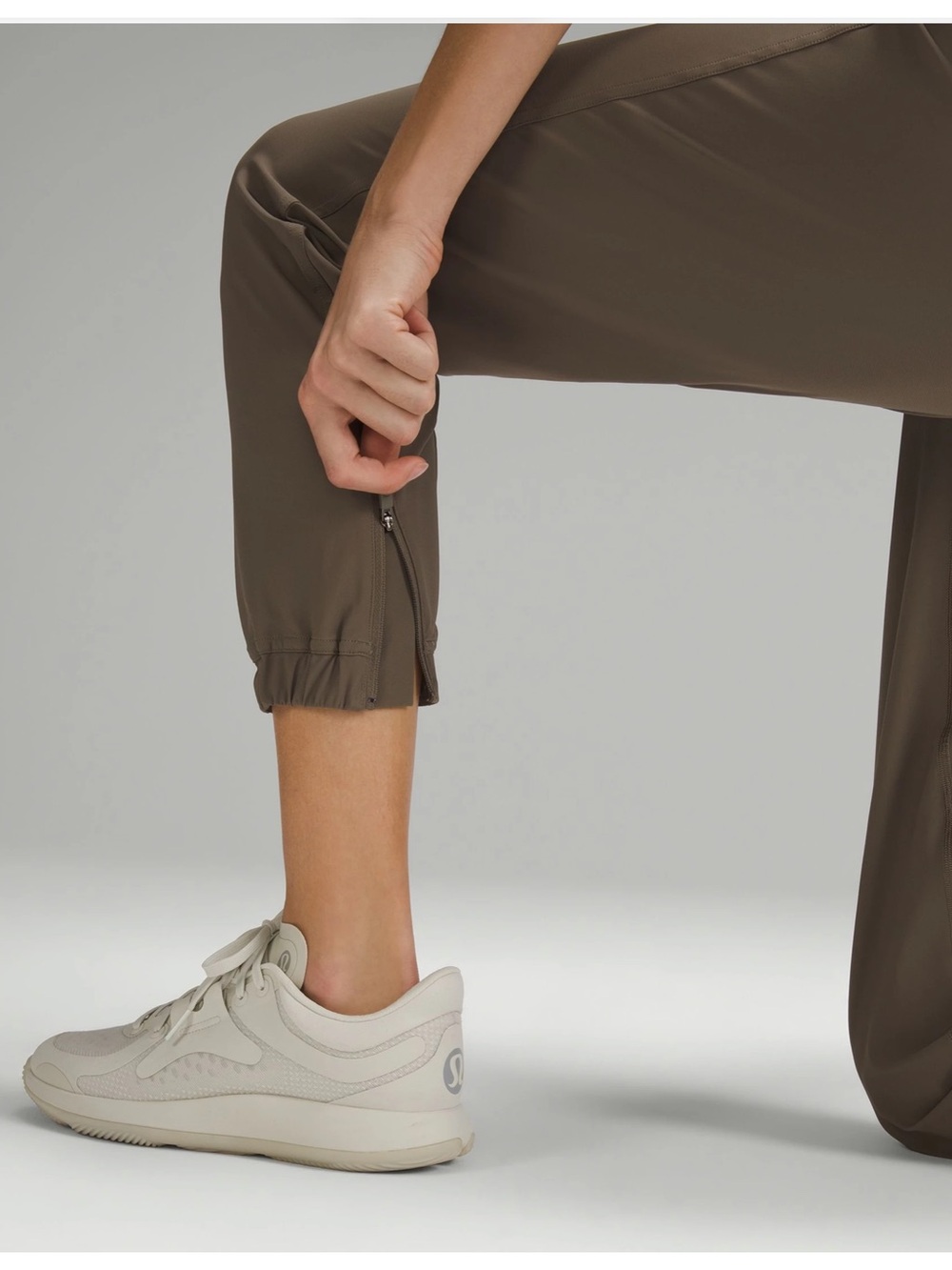 NWT LULULEMON ADAPTED STATE HR JOGGER - Picture 8 of 8